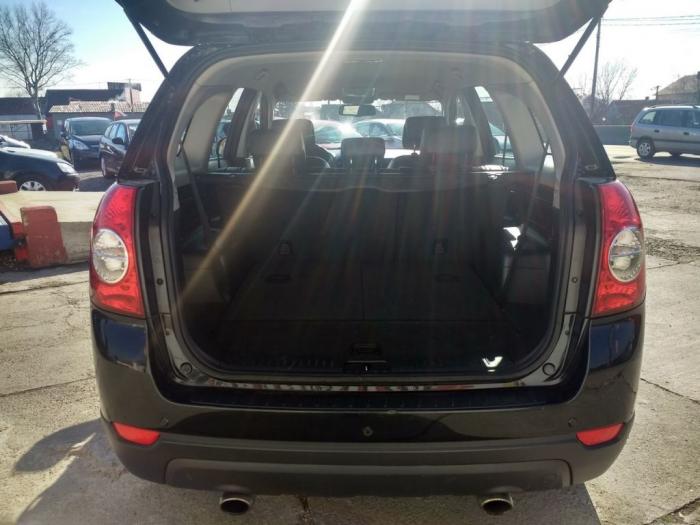 chevrolet captiva 2 2d besplatni mali oglasi