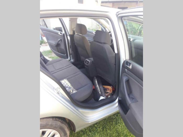 volkswagen golf 5 na prodaju golf 5, 2006 godine besplatni mali oglasi