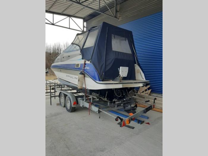 gliser bayliner 2255 sa prikolicom besplatni mali oglasi
