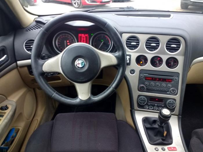 alfa romeo 159 1 9jtd besplatni mali oglasi