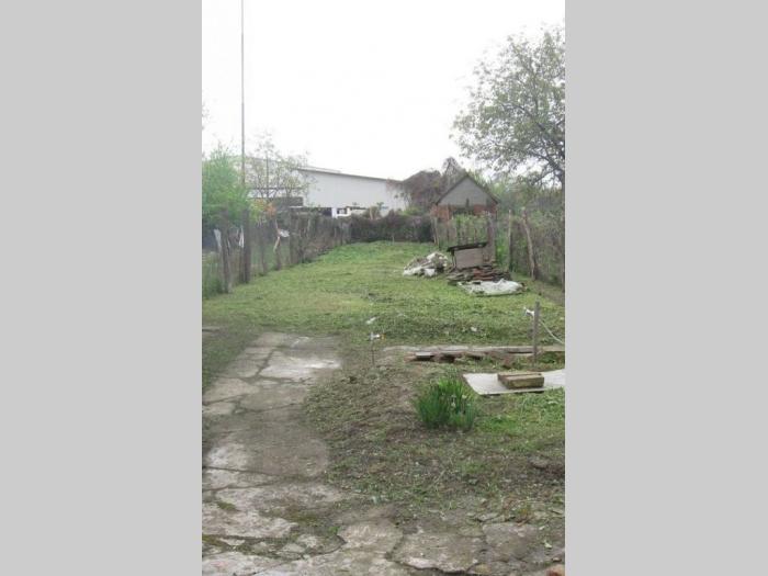 prodajem kuću u beočinu besplatni mali oglasi