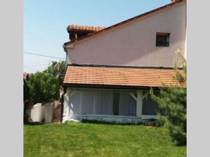 kuća u kumodražu besplatni mali oglasi