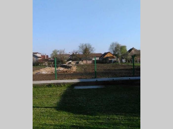 hitno prodajem kuću u despotovu besplatni mali oglasi