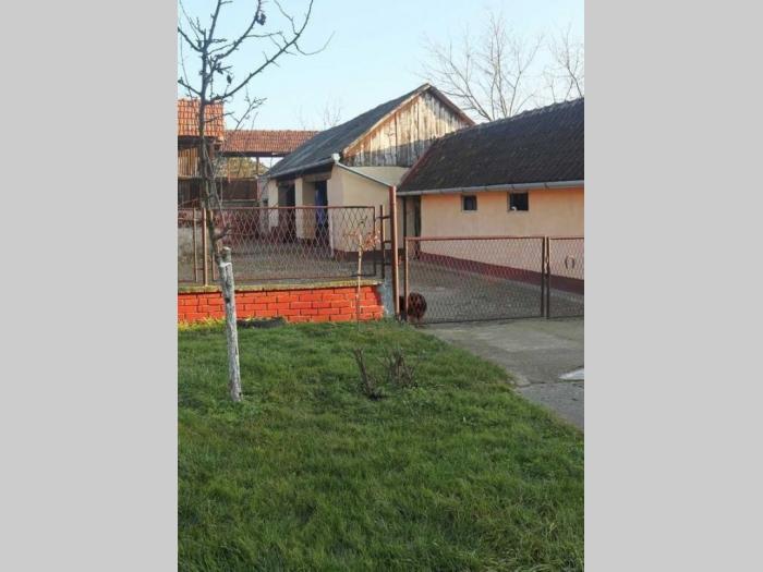 kuća na prodaju sombor bezdan besplatni mali oglasi