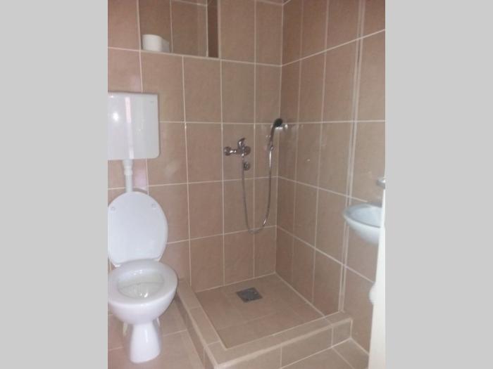 prodajem dva stana u centru prilike (ivanjica) besplatni mali oglasi