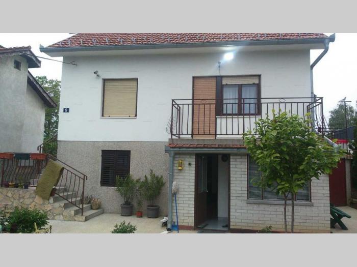 na prodaju kuća 130m2 ripanj besplatni mali oglasi