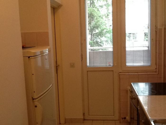 dvosoban stan na dedinju, 60m2 besplatni mali oglasi