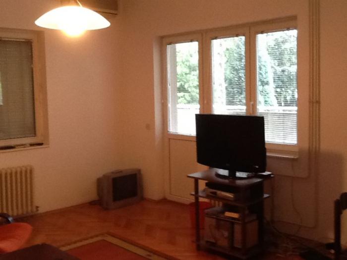 dvosoban stan na dedinju, 60m2 besplatni mali oglasi