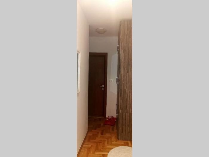 trosoban stan novi sad salajka besplatni mali oglasi