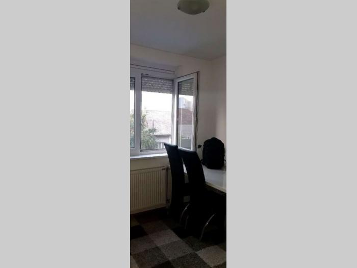 trosoban stan novi sad salajka besplatni mali oglasi