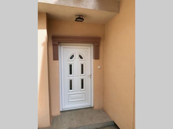 stambeno poslovna zgrada u negotinu besplatni mali oglasi