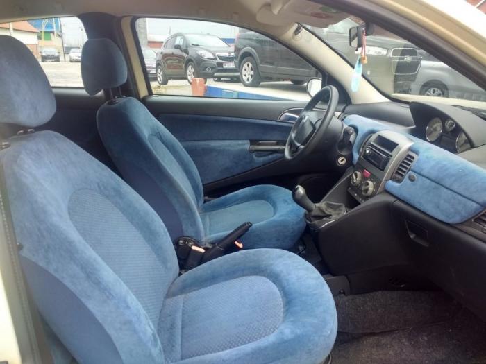 lancia ypsilon 1 3mtj besplatni mali oglasi