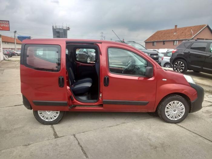 lancia ypsilon citroen nemo 1 4i besplatni mali oglasi