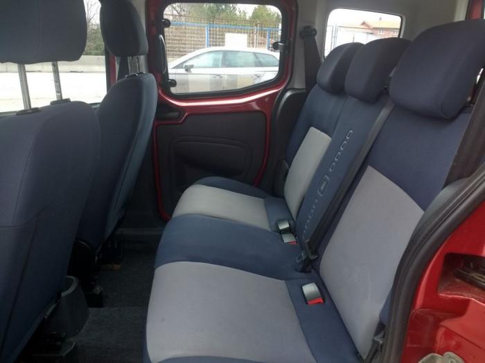 lancia ypsilon citroen nemo 1 4i besplatni mali oglasi