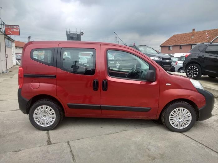 lancia ypsilon citroen nemo 1 4i besplatni mali oglasi