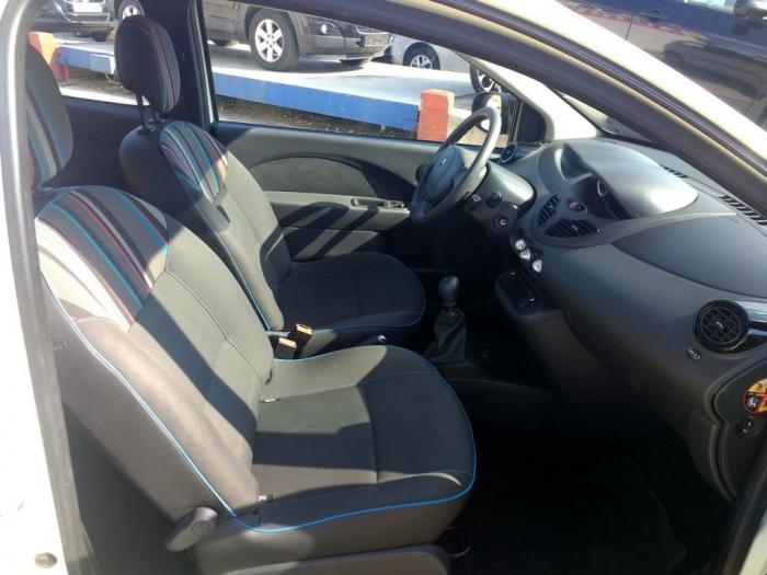 renault twingo 1 2i besplatni mali oglasi
