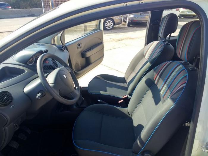 renault twingo 1 2i besplatni mali oglasi
