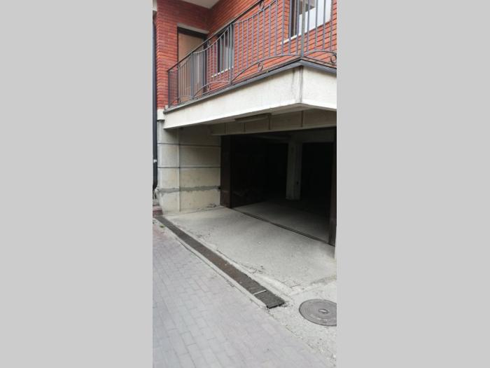 izdajem garažno mesto obrenovac besplatni mali oglasi