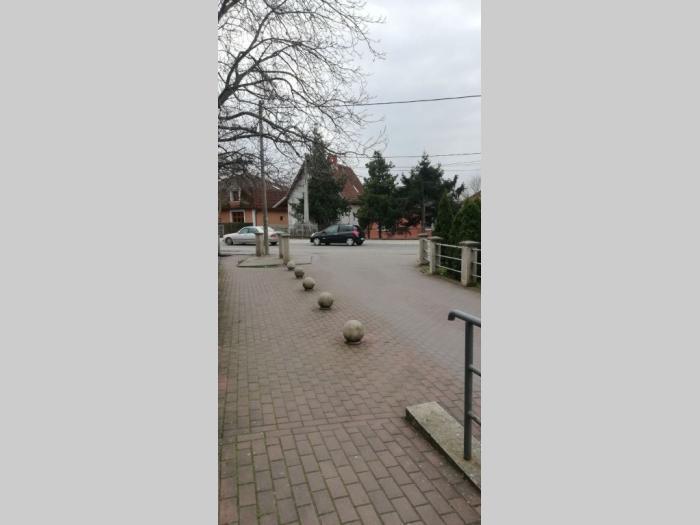 izdajem garažno mesto obrenovac besplatni mali oglasi