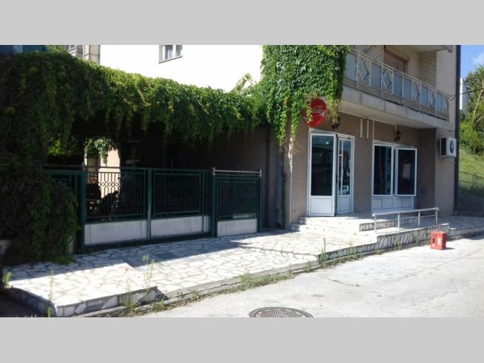 prodajem restoran sa terasom besplatni mali oglasi