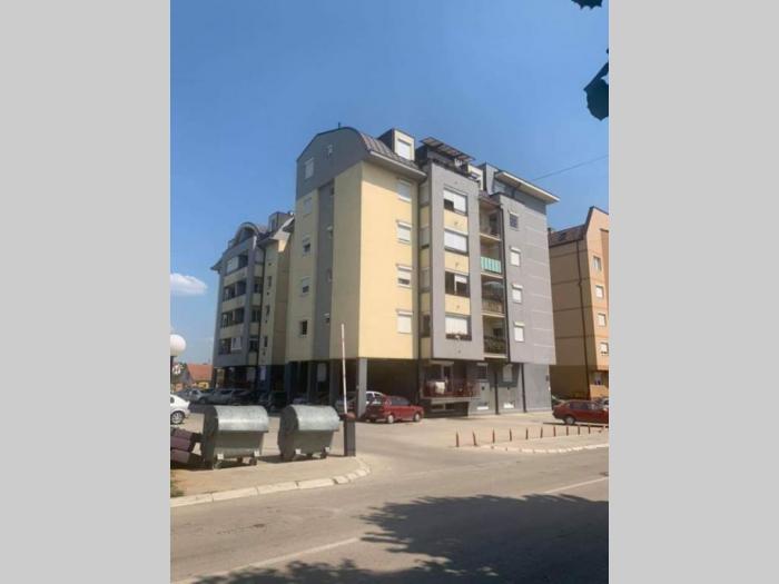 komforan stan 54m2 novogradnja mladenovac besplatni mali oglasi