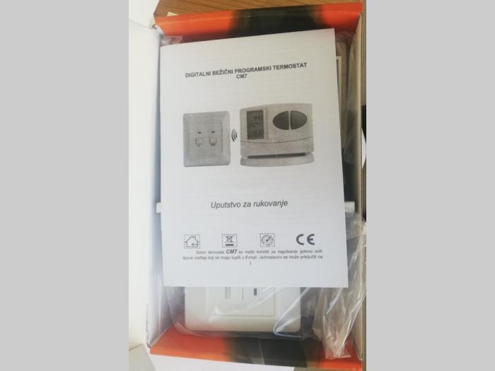 digitalni, bežični, sobni termostat cm7 (garancija 2 godine) besplatni mali oglasi
