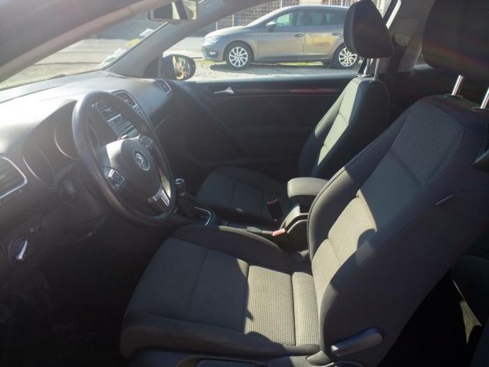 volkswagen golf 6 1 6tdi besplatni mali oglasi