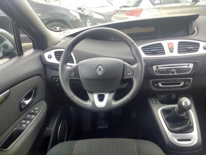 renault scenic 1 5dci besplatni mali oglasi