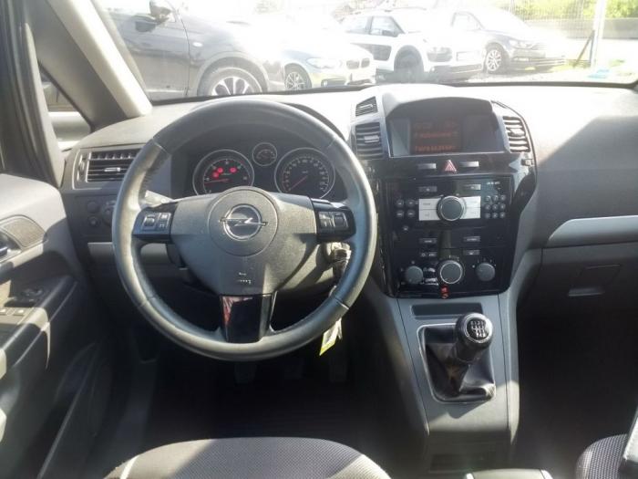 opel zafira 1 7cdti besplatni mali oglasi