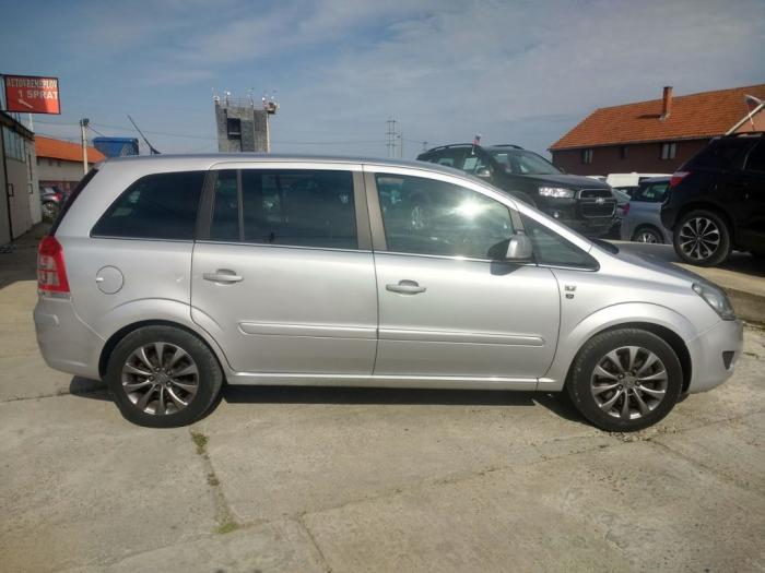 opel zafira 1 7cdti besplatni mali oglasi