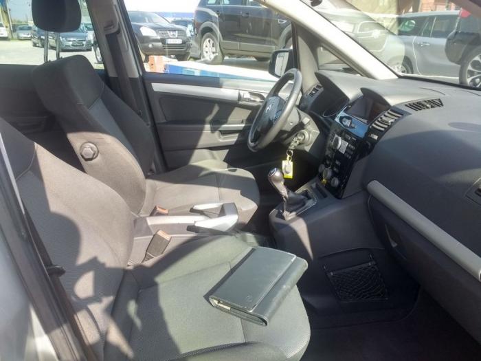 opel zafira 1 7cdti besplatni mali oglasi