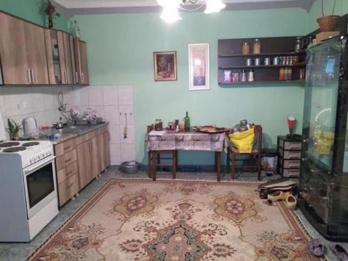 prodajem kuću u kljajićevu (10km od sombora) besplatni mali oglasi