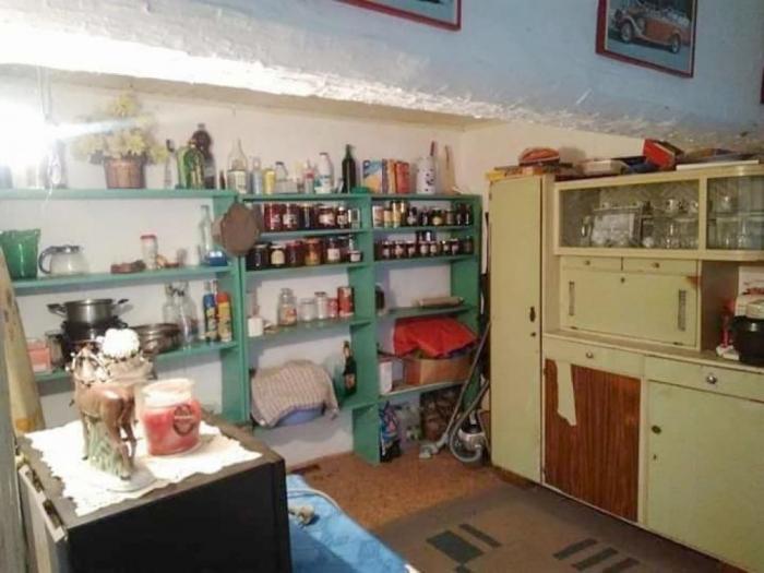 prodajem kuću u kljajićevu (10km od sombora) besplatni mali oglasi