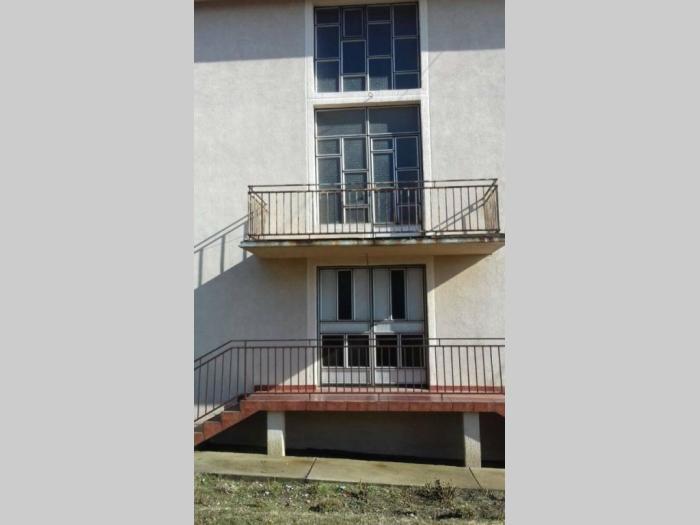 kuća na prodaju zuce avala besplatni mali oglasi