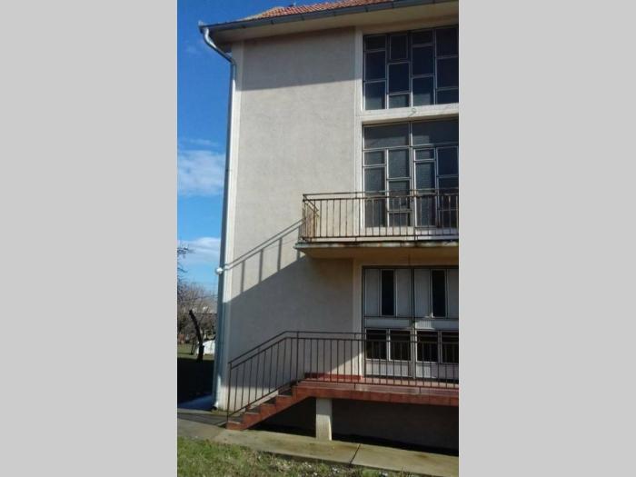 kuća na prodaju zuce avala besplatni mali oglasi
