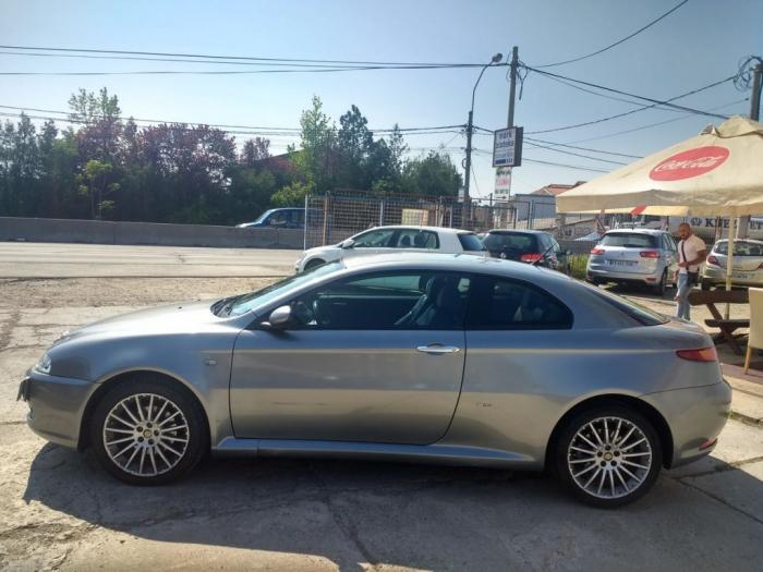 alfa romeo gt 1 9jtd besplatni mali oglasi