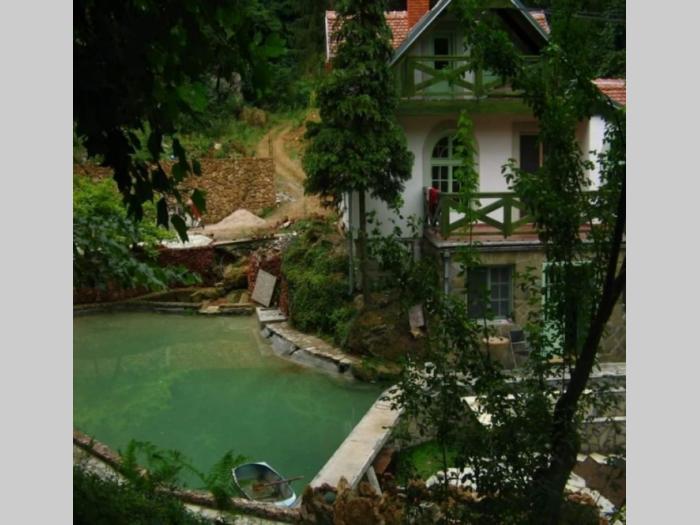 kuća sa imanjem u selu ba ljig besplatni mali oglasi