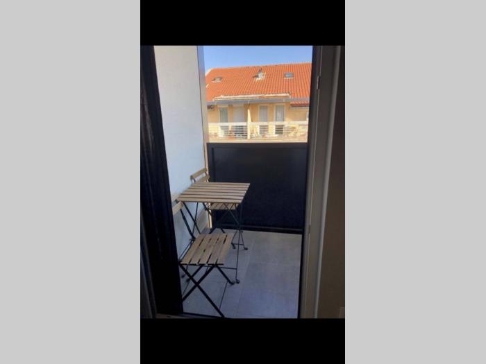 prodajem lux stan na lekinom brdu vlasnik besplatni mali oglasi