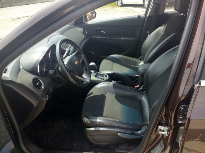chevrolet cruze 1 8i besplatni mali oglasi