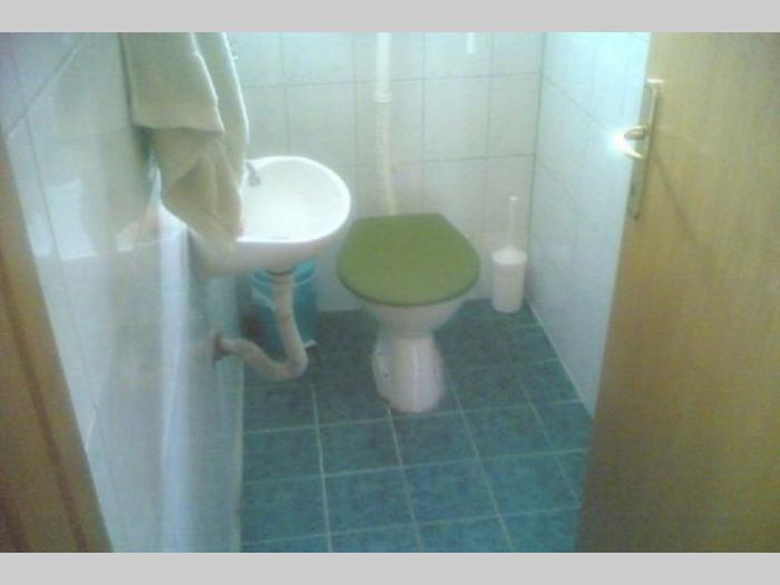 kuća i pomoćna zgrada na prodaju požarevac besplatni mali oglasi