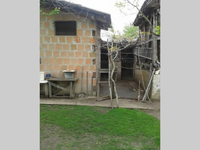 prodajem kuću u gardinovcima besplatni mali oglasi