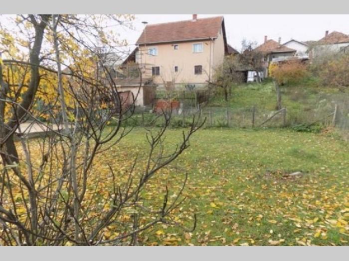kuća u aranđelovcu centar, zućin parkić besplatni mali oglasi