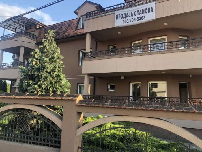 prodajem stanove železnik besplatni mali oglasi