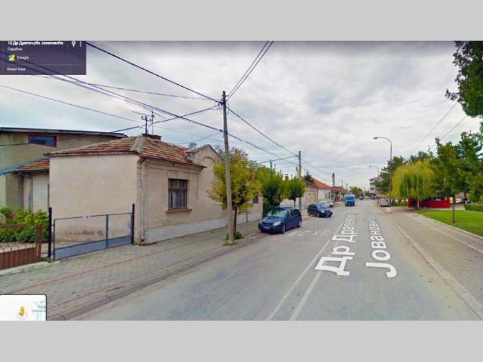 prodajem kuću u centru paraćina besplatni mali oglasi