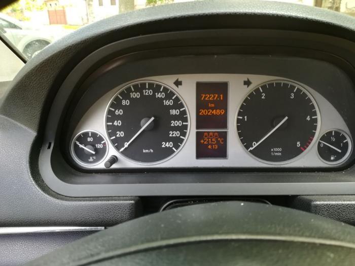 mercedes benz b 180 cdi besplatni mali oglasi