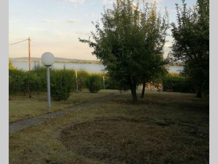 vikendica na samoj obali dunava besplatni mali oglasi