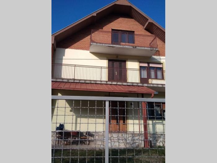 kuća na prodaju kraljevo (ziča) besplatni mali oglasi