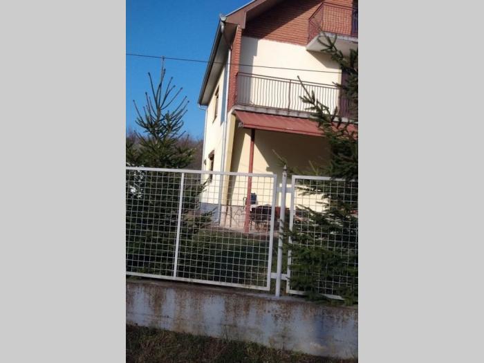 kuća na prodaju kraljevo (ziča) besplatni mali oglasi
