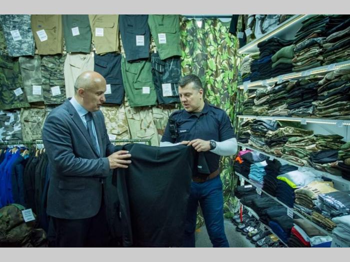 army shop, mmoc najvećem prodajnom salonu u srbiji besplatni mali oglasi