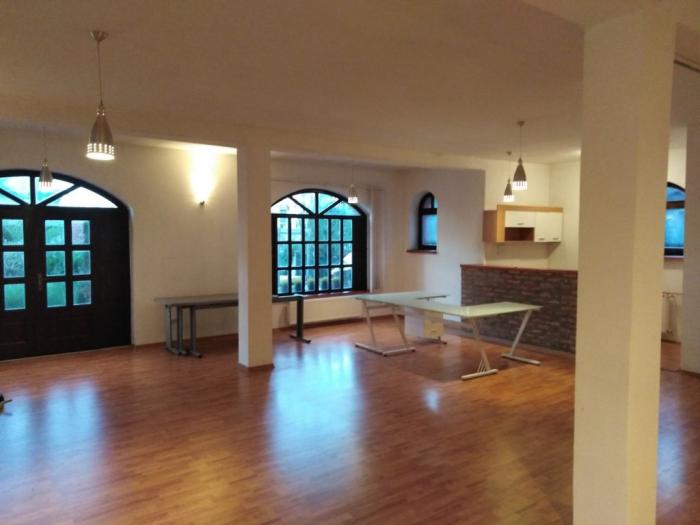 poslovni prostor 100m2 kluz besplatni mali oglasi